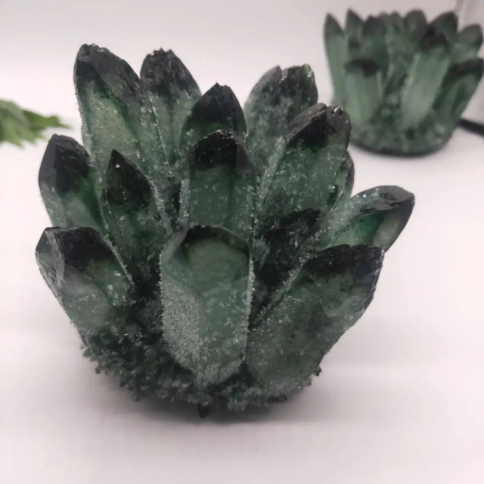 

Natural Green Phantom Crystal Ghost Quartz Crystal Clusters Fengshui Home Decoration aquarium