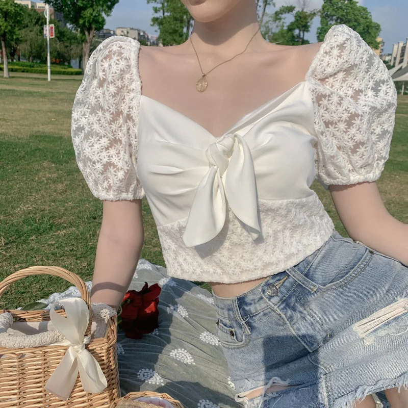 

Ulzzang Prairie Chic Summer Lace Up Ladies Tops White V-neck Puff Sleeve Crop Top Slim Shirts Women's Clothing Blouses Fashion