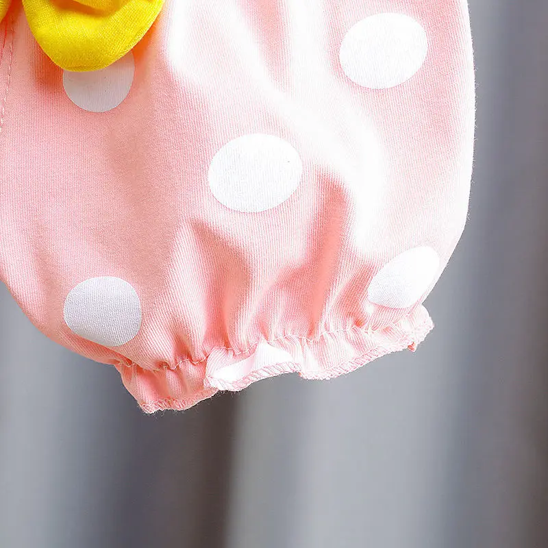 

Baby hot shorts girls 1-4 years old cotton baby big PP pants outside to wear 2021 baby bloomers mid waist height 66-100cm cheap