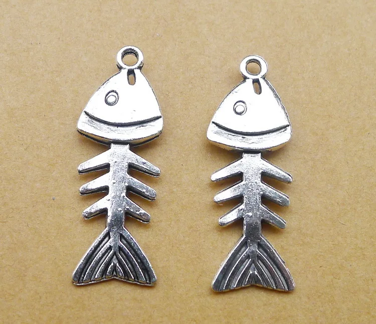 

2.8G 13 * 35mm Alloy Antique Silver Fishbone chram pendant ornament DIY Jewelry 50/Bag