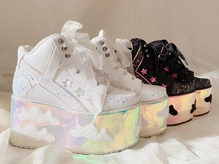 

Women's Shoes
