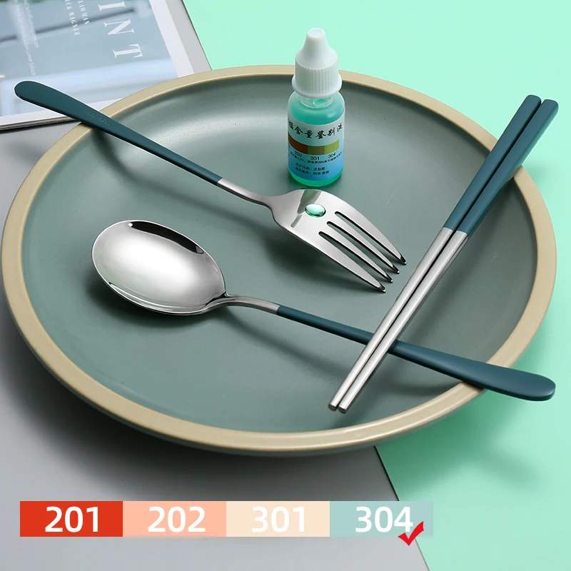 

304 Premium Quality Korean Picnic Dinnerware Camping Travel Flatware Stainless Steel Portable Cutlery Set With Case