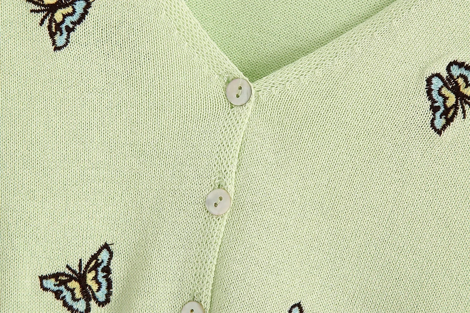 

2020 Autumn V-Neck Long Sleeve Cardigan Sweater Fashion Slim Butterfly print Temperament Knitted Sweater Lady Elegant Chic Top