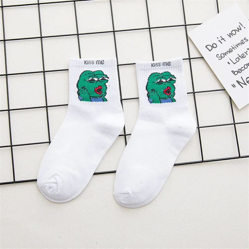 Frog Kiss me Хлопковые повседневные женские носки в стиле хараджуку с рисунком кактуса и огня; короткие носки для влюбленных; Calcetines; Прямая поставка - Цвет: Frog Kiss me