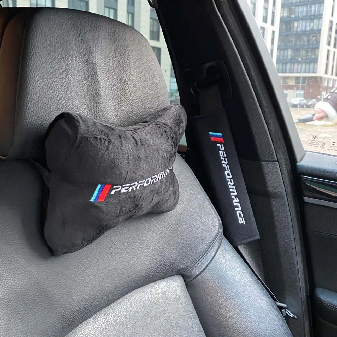 

New Arrival Car Neck Pillow Cotton Flannel Headrest Belt for BMW E46 E39 E36 E60 E87 E90 F20 F30 F10 F10 X5 E53 E70 Accessories