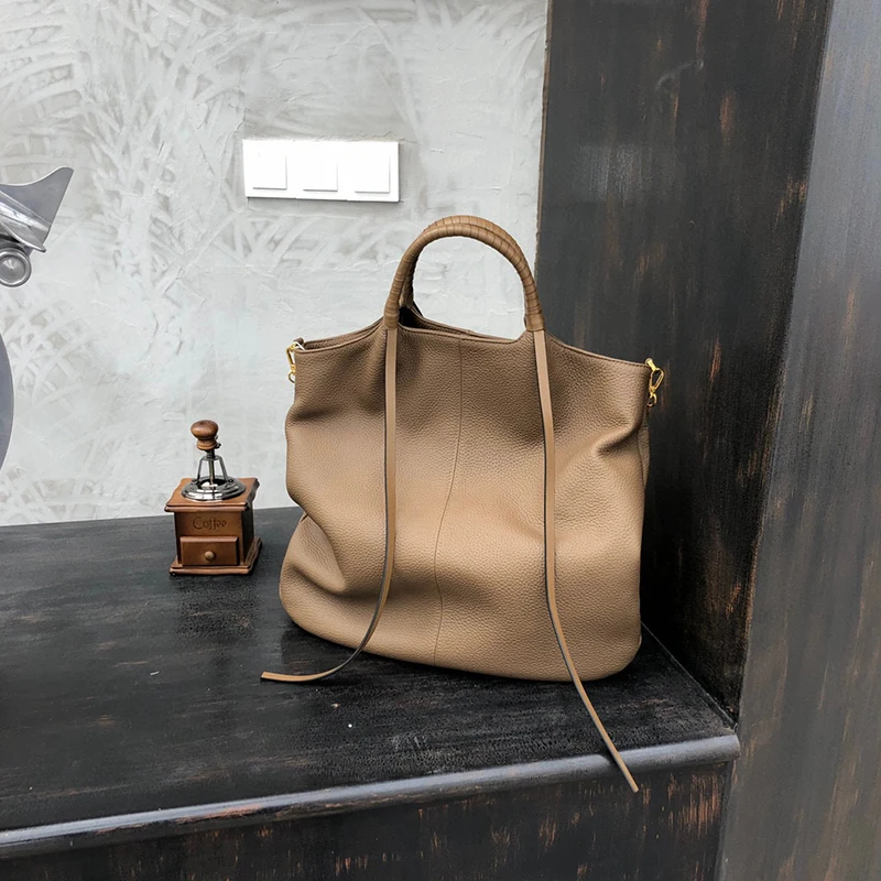 AYLHJG Luxury fashion designer women's bag wide shoulder belt messenger bag chain Commuter Bag Large Capacity Tote Bag