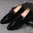 Благородные черные мужские классические туфли стразы, бархатные Роскошные Мокасины с кристаллами, мужские лоферы, деловая Мужская обувь для офиса