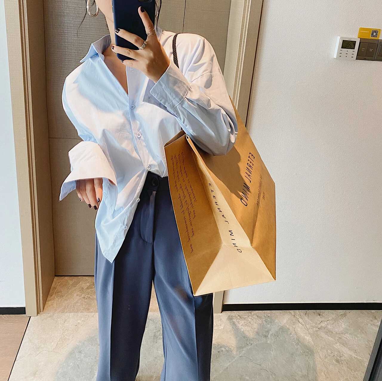 

2021 Spring Autumn Women Shirts White Plain Loose Oversized Blouses Female Tops Korean Style Blusas Casual Plus Size Elegant Y2K