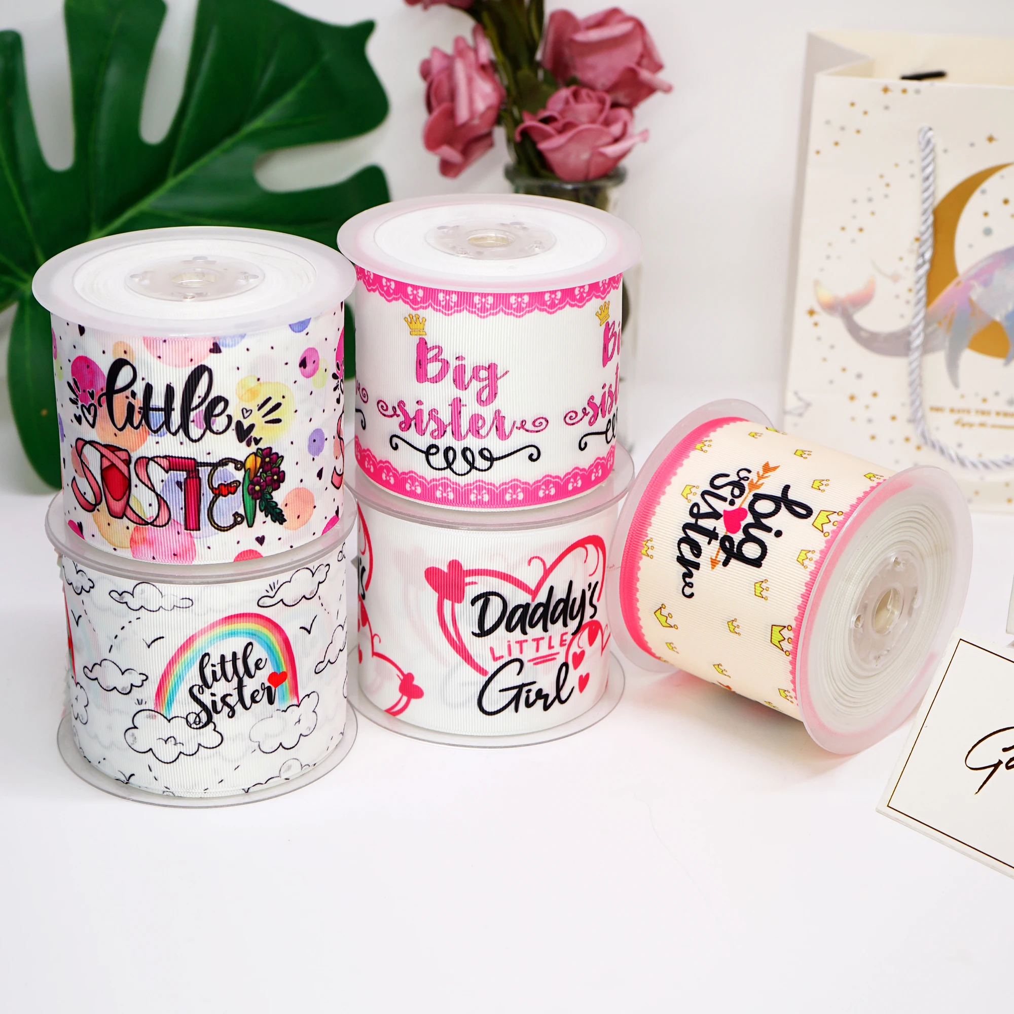 

Аксессуары для шитья DIY Мультяшные сестры печатные Крупные строительные принадлежности 5 ярдов. 44628