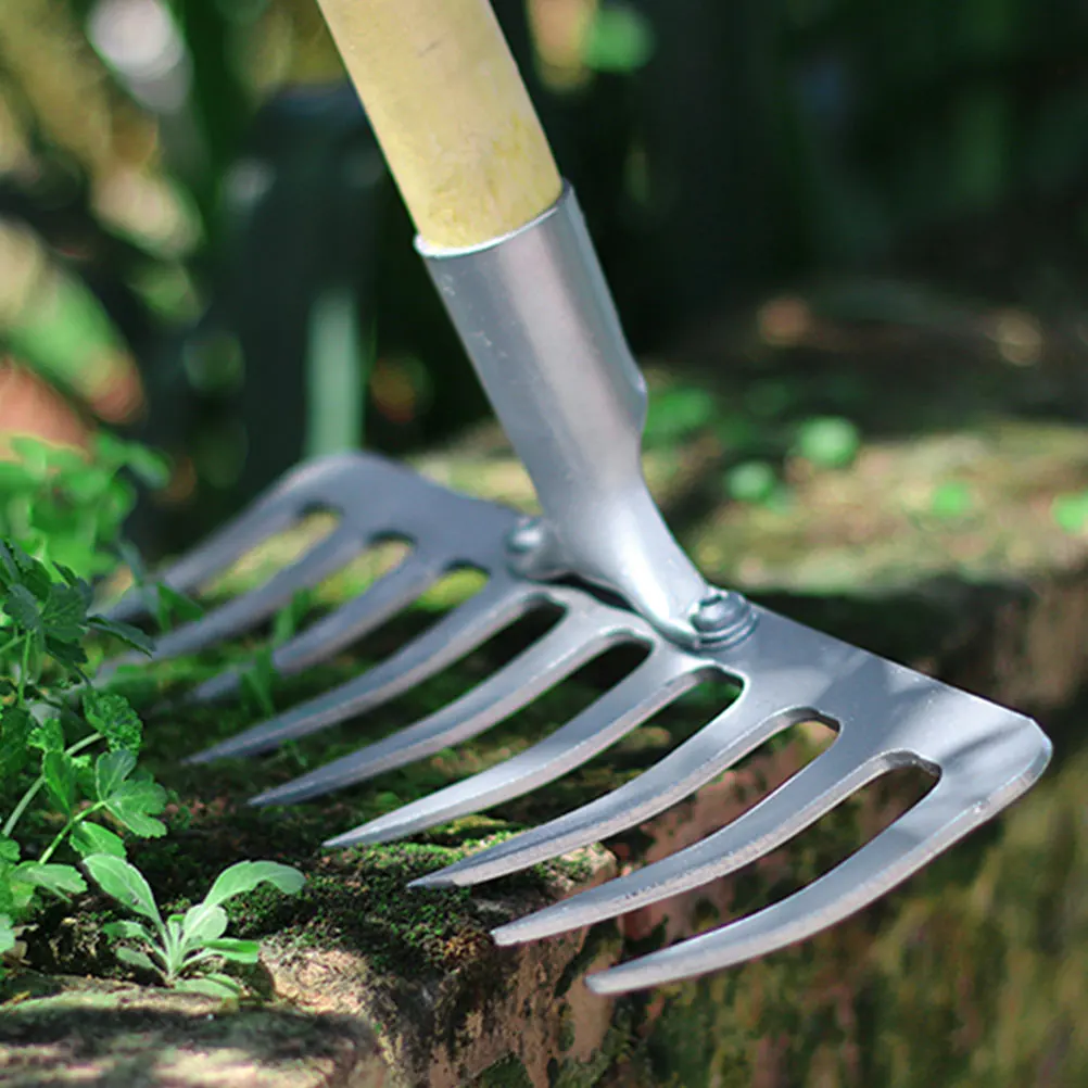 

1Pc Plowing Grass Rake Agricultural Rake Farm Implement Gardening Tool (Silver)