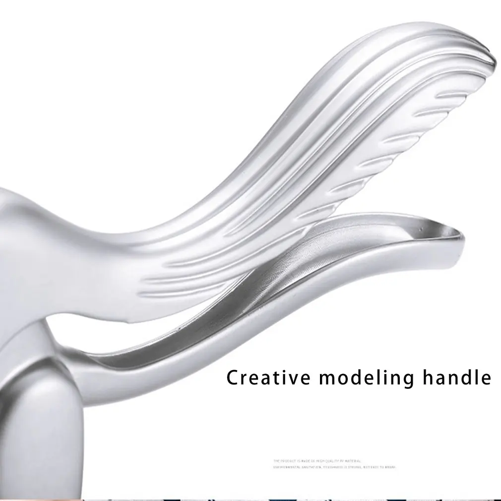 

Long Squirrel-shaped Nutcracker Walnut Cracker Pliers Nut Clips For Pecans Hazelnut Almonds Walnuts Brazil Nuts Tools