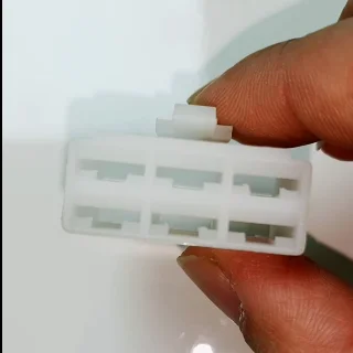 

Белый 6-Контактный переходник с внутренней unwaterproof паза на верхний соединитель Женский Электрический проводной контроллер Авто Мото жгута п...