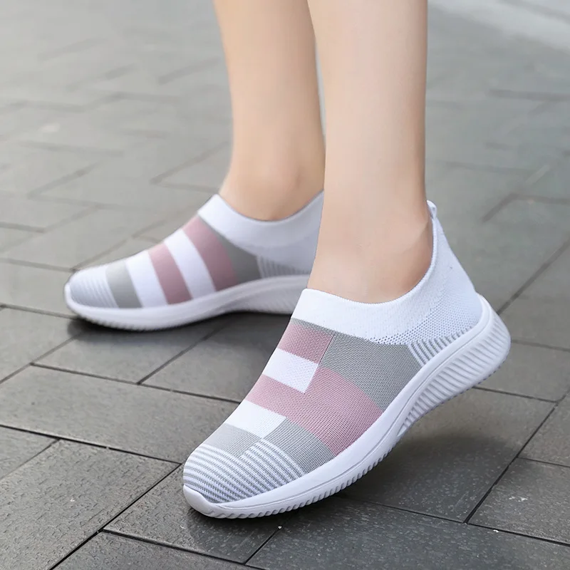 

Large new mesh breathable casual women's shoes non slip shallow sock shoes flat sole large walking shoes 35-43288