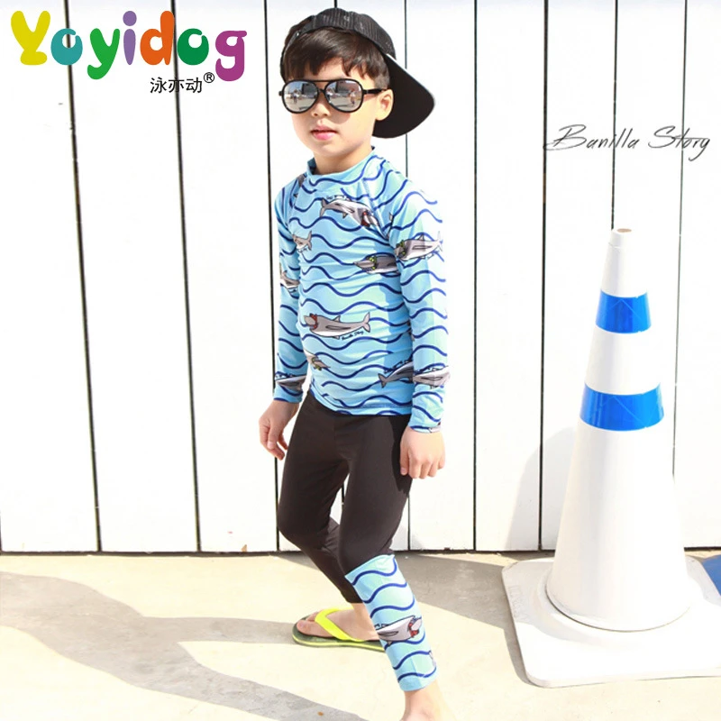 Для маленьких мальчиков спортивных топов возраст от 1 до 10 лет дети цельный