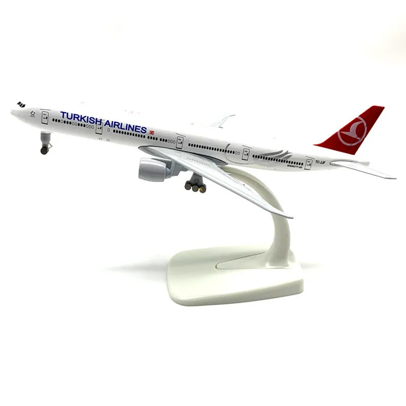 Модель самолета 20 см посадочное шасси съемная модель China East Airlines Боинг 777 литая |