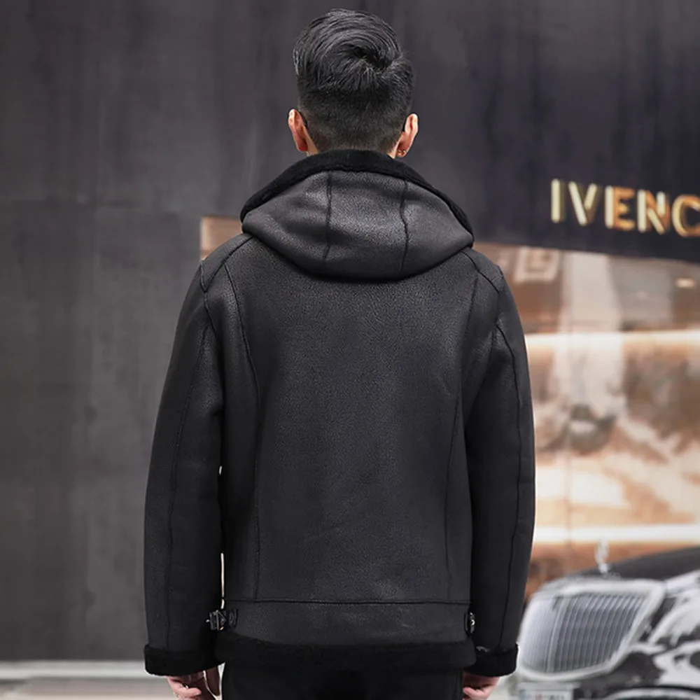 Мужская куртка из натуральной кожи черная короткая с капюшоном на шерстяной