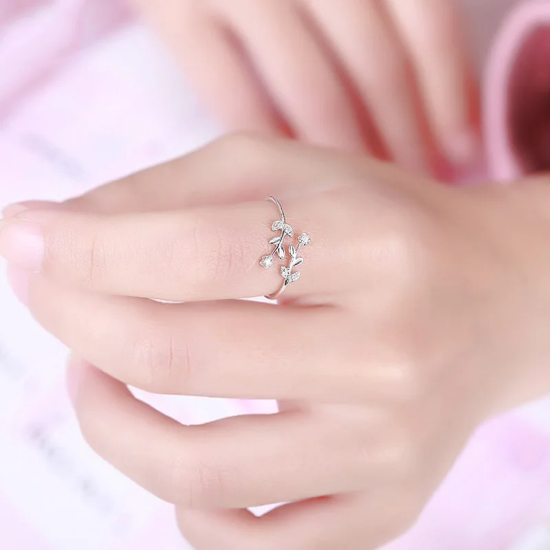 Женское кольцо с бриллиантами 18 карат в виде листьев | Украшения и аксессуары