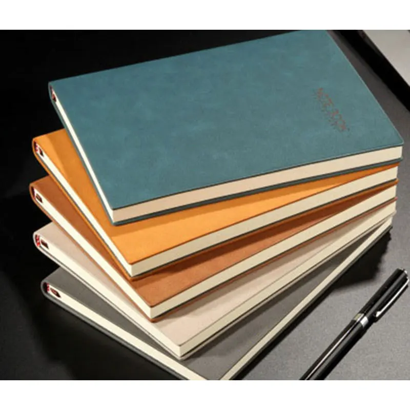 Офисный блокнот в деловом стиле A5 220 страниц формат линий плотный мягкий чехол