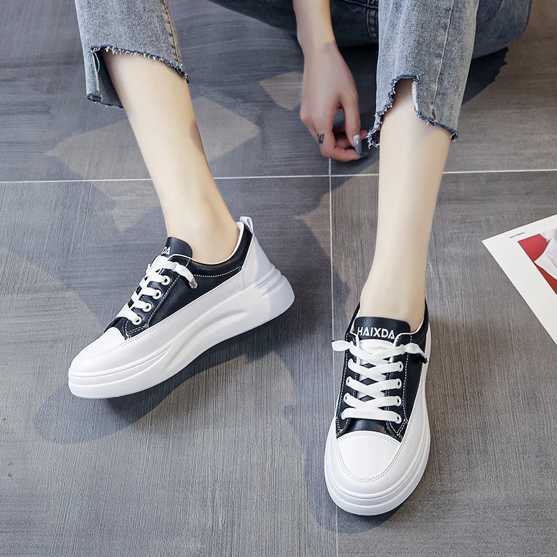 

Shoes Woman 2021 Clogs Platform Female Footwear All-Match Slip On Sneakers Round Toe Modis New Creepers Dress Small Sports Summe