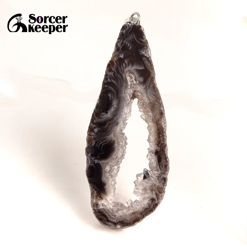 Натуральный камень полированный Агаты геодезический кварц кристаллический