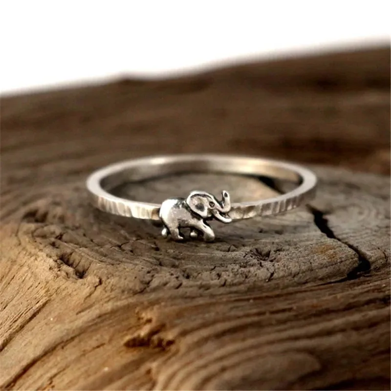 

Milangirl Lovely Elephant Rings for Women Holiday Ring Vintage Color Minimalist Ring Luxury Jewelry