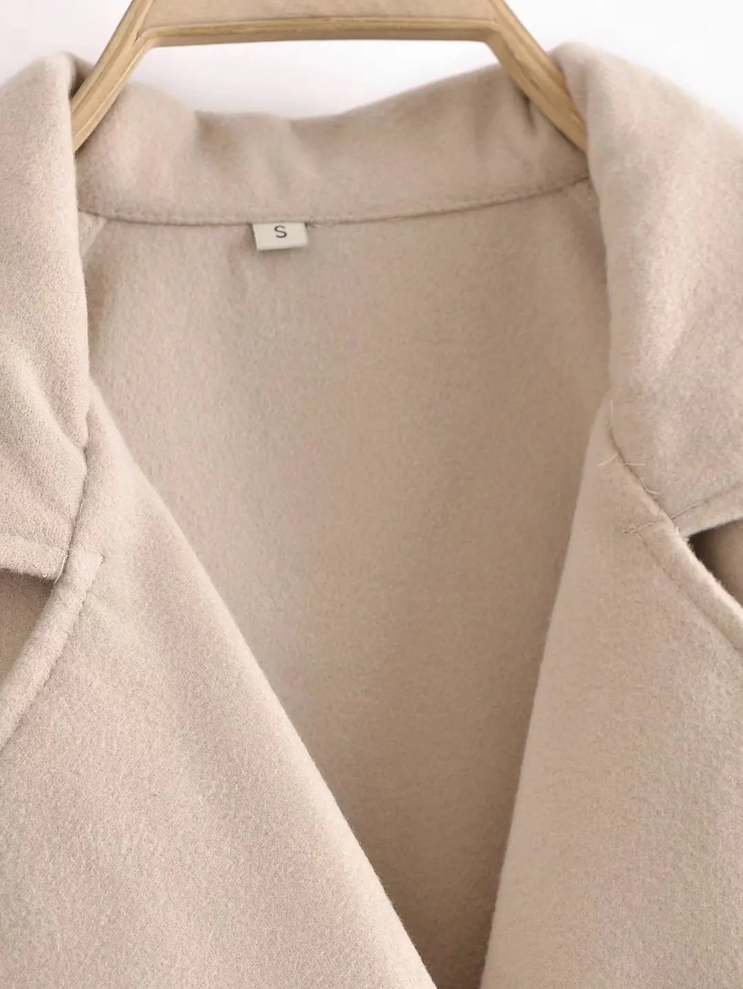 Новое модное зимнее теплое пальто женская шерстяная одежда с лацканами тренчкот