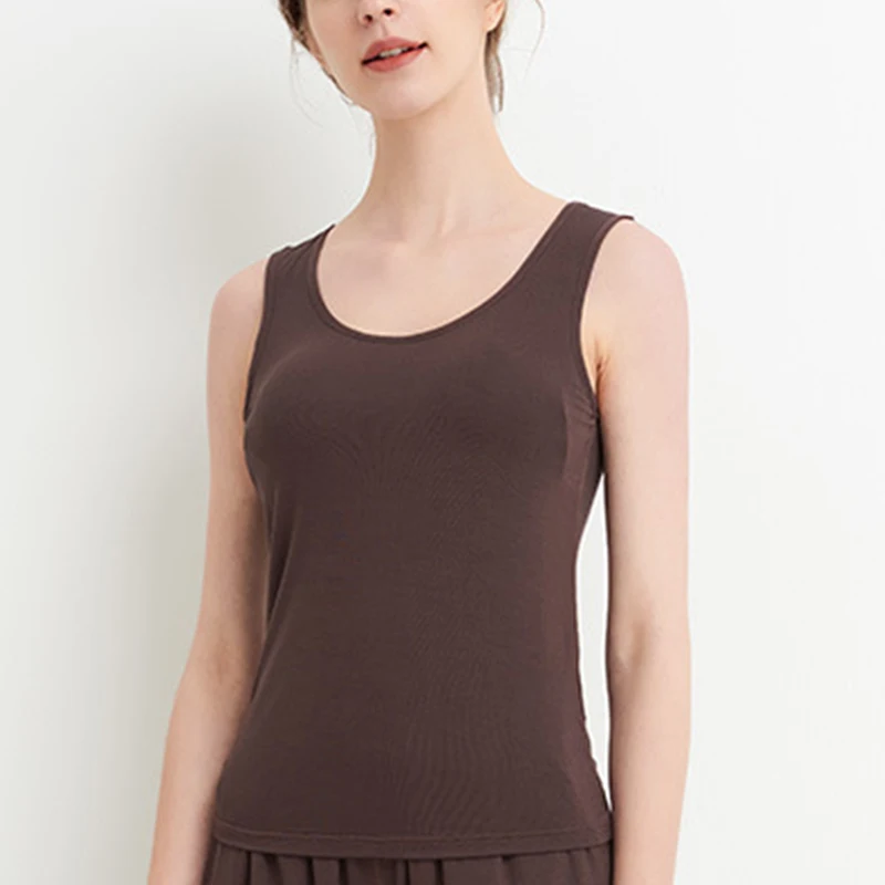 Майка женская с нагрудными вкладышами эластичная эффектом пуш-ап без рукавов в