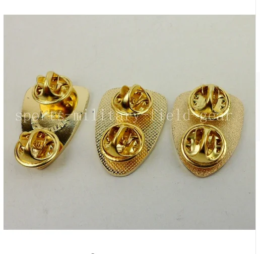 tomwang2012. THREE US ARMY CSIB 1ST CAVALRY DIVISION HAT LAPEL PIN BADGE GIFT | Спорт и развлечения