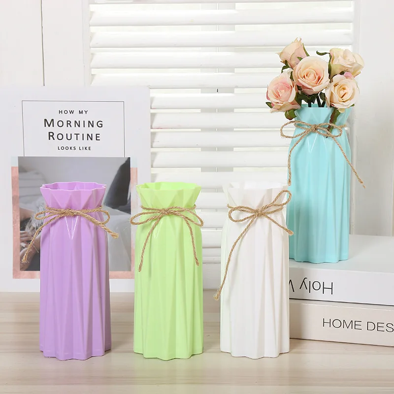 Цветочная ваза для украшения интерьера пластиковая имитация керамический