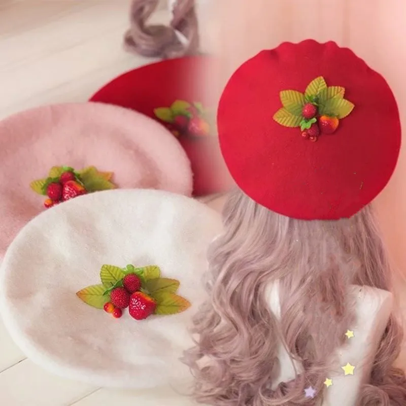 Sweet Strawberry Red Woolen Painter Hat Japanese Style Sweet Lovely Warm Shopping Flat Cap Small Fresh Cute Bear