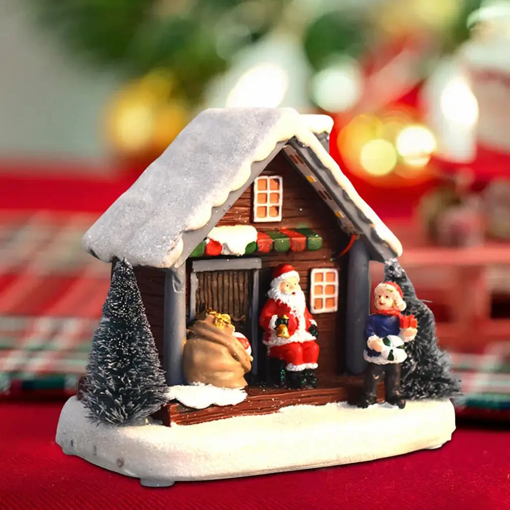 

Рождественская Снежная сцена деревенский дом с заснеженной фотографией мальчик Рождественская елка Рождественский праздник внутренний Д...