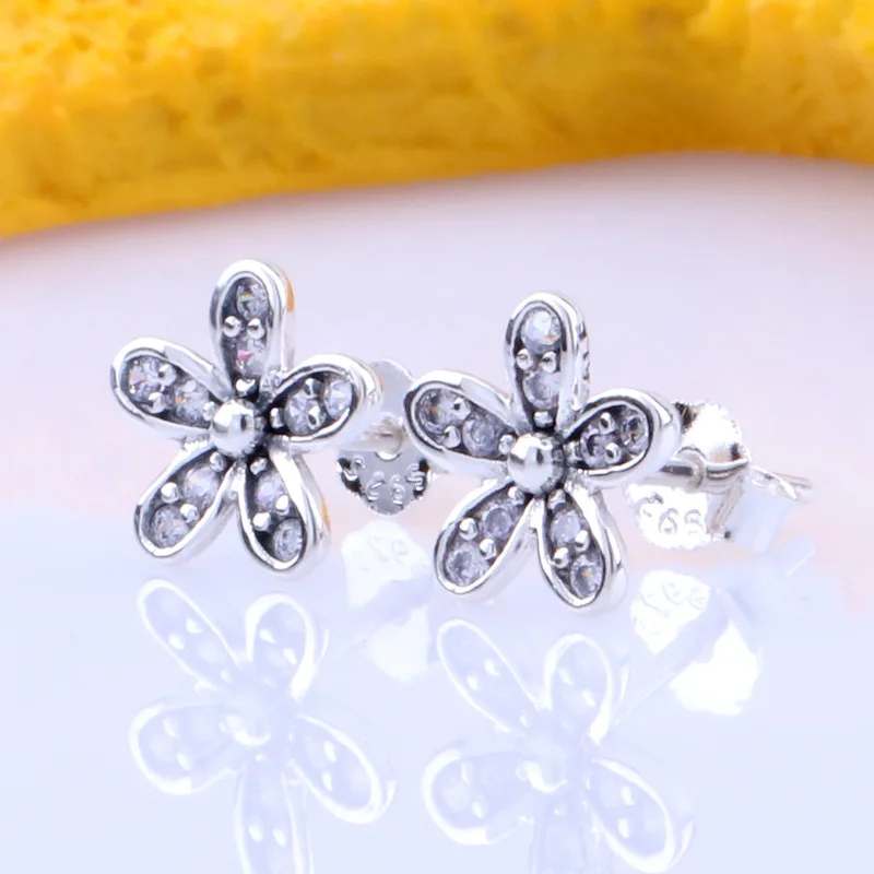 

925 Sterling Silver Pan Earring Dazzling Daisy With Crystal Studs Earring For Women Wedding Gift Fashion Jewelry