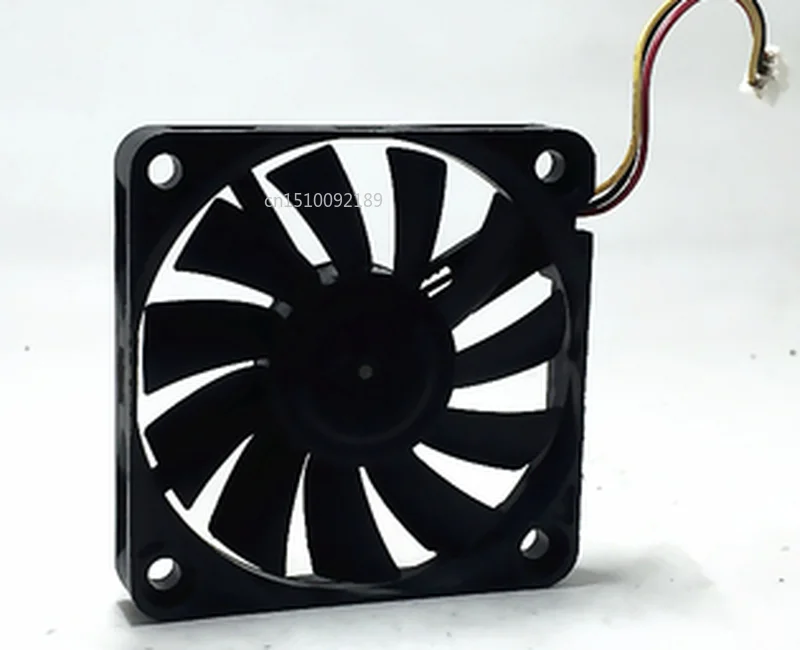 

Free shipping D06X-12TH DC 12V 0.19A 6CM 60*60*10 3 Lines Double Ball Bearing High Rotary Cooling Fan