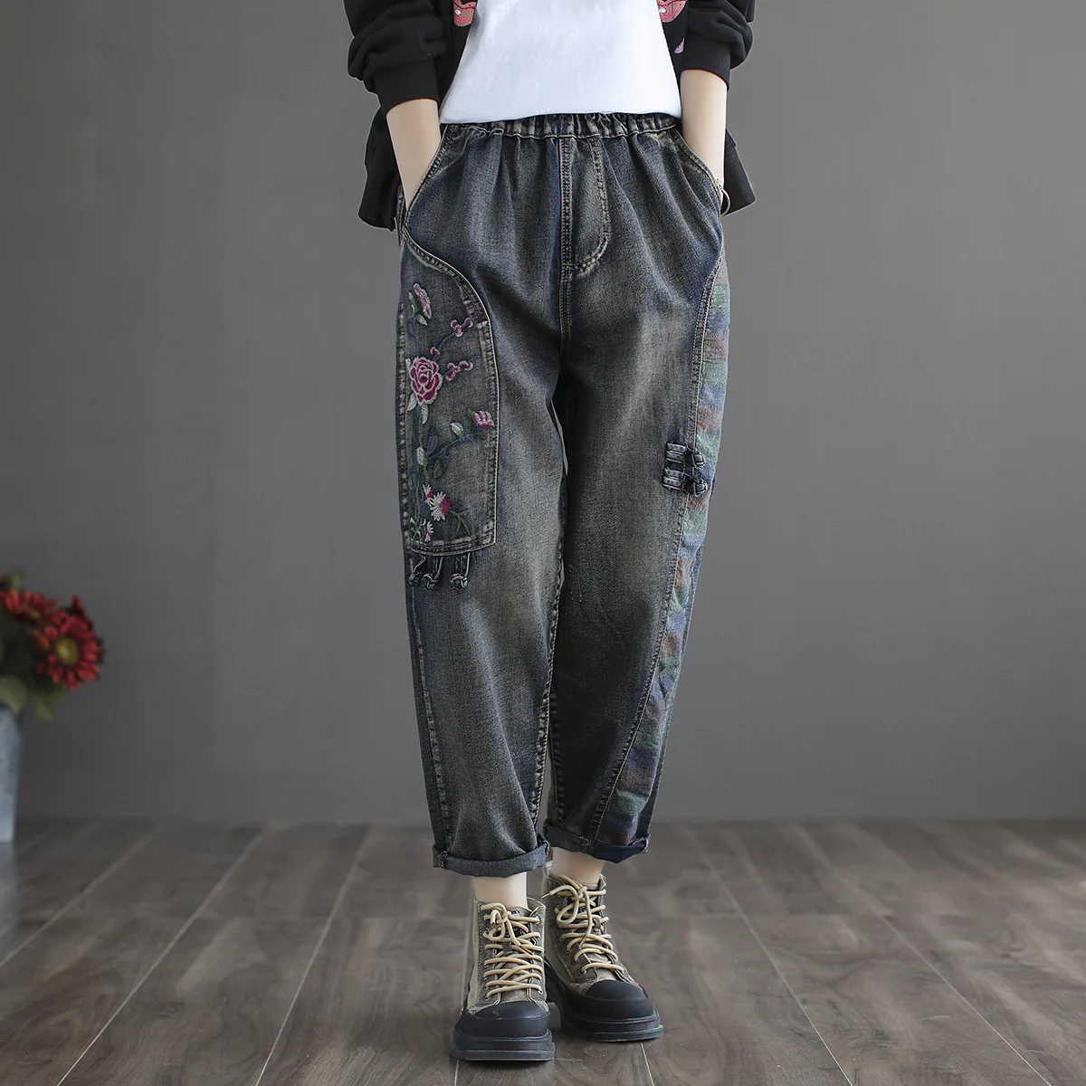 Женские осенние штаны-шаровары в этническом стиле с эластичной резинкой на талии