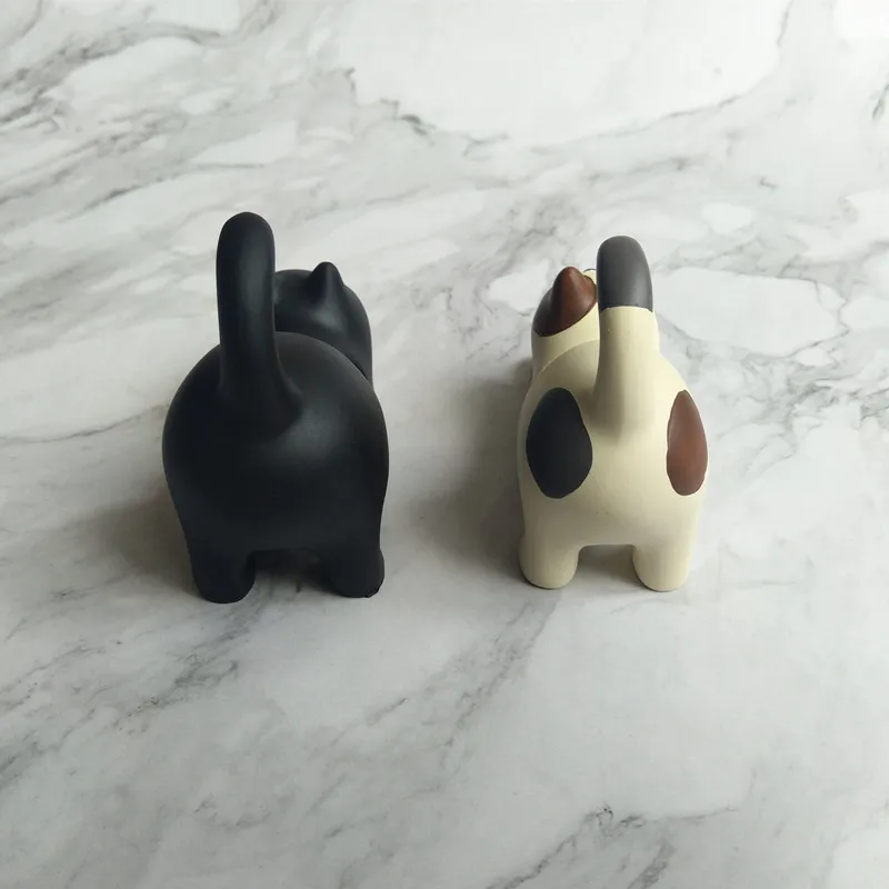 

Cartoon Cat Animal Cellphone Holder Resin Mini Cat Craft Ornaments Desktop Decor Mobile Phone Holder Smartphone Office Stand