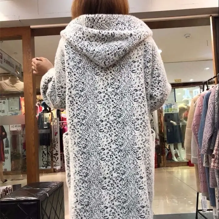 Осень зима женские элегантные свободные с капюшоном из искусственного меха норки вязаные кардиганы свитер Женский Повседневный плотный вязаный пальто Mujer X95 - Цвет: Бежевый