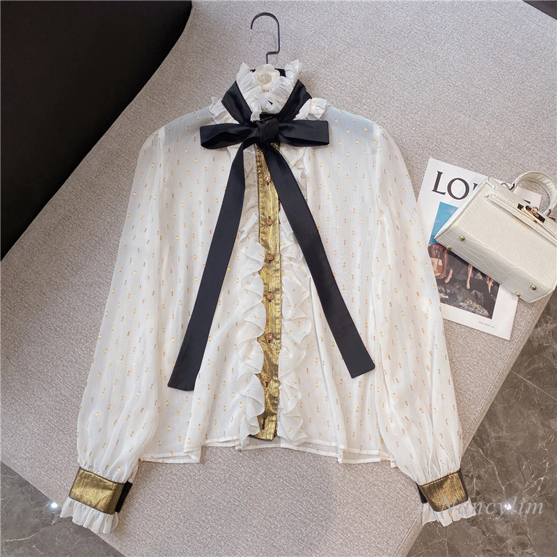 

Shirts & Blouses