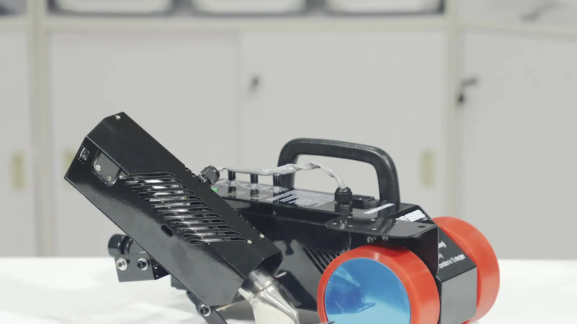 

Guangzhou banner pvc tarpaulin hot air welding machine