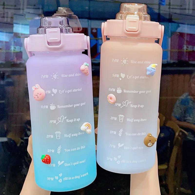 

2L Water Bottle Large Capacity Bottle with Time Scale Reminder Fitness Sports Jugs Gradient Frosted Leak Proof Cup for Outdoor