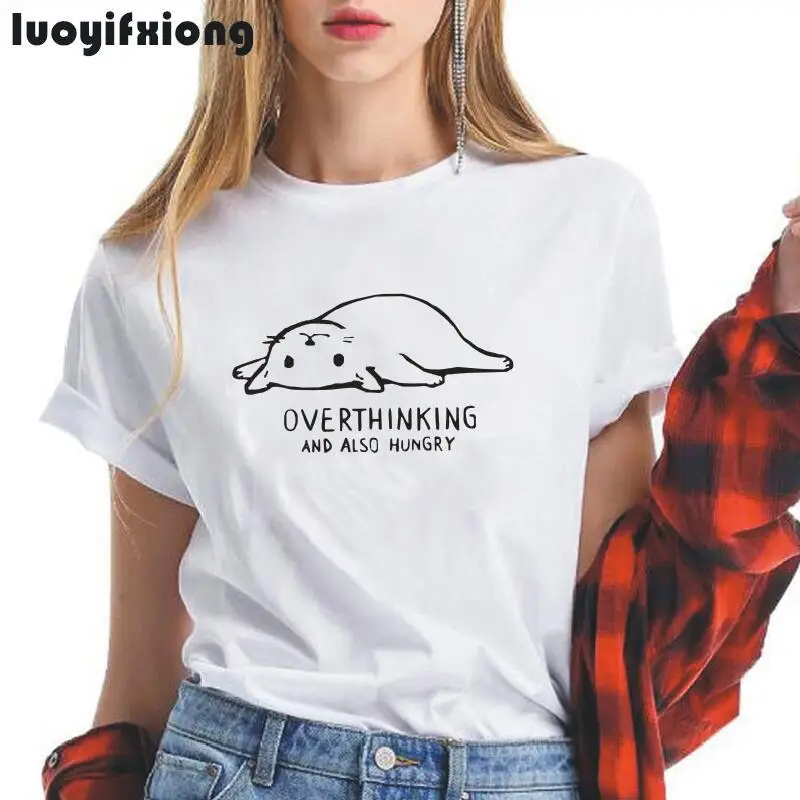 Женская футболка с надписью Overthinking and Кроме голодного милого кота принтом