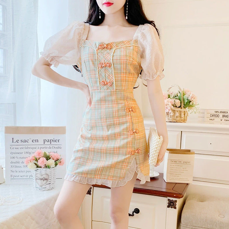 

Summer New Style Retro Imitation Cheongsam Design Ladies Dress Temperament Square Neck Puff Sleeve A-Line Short Popular Dress