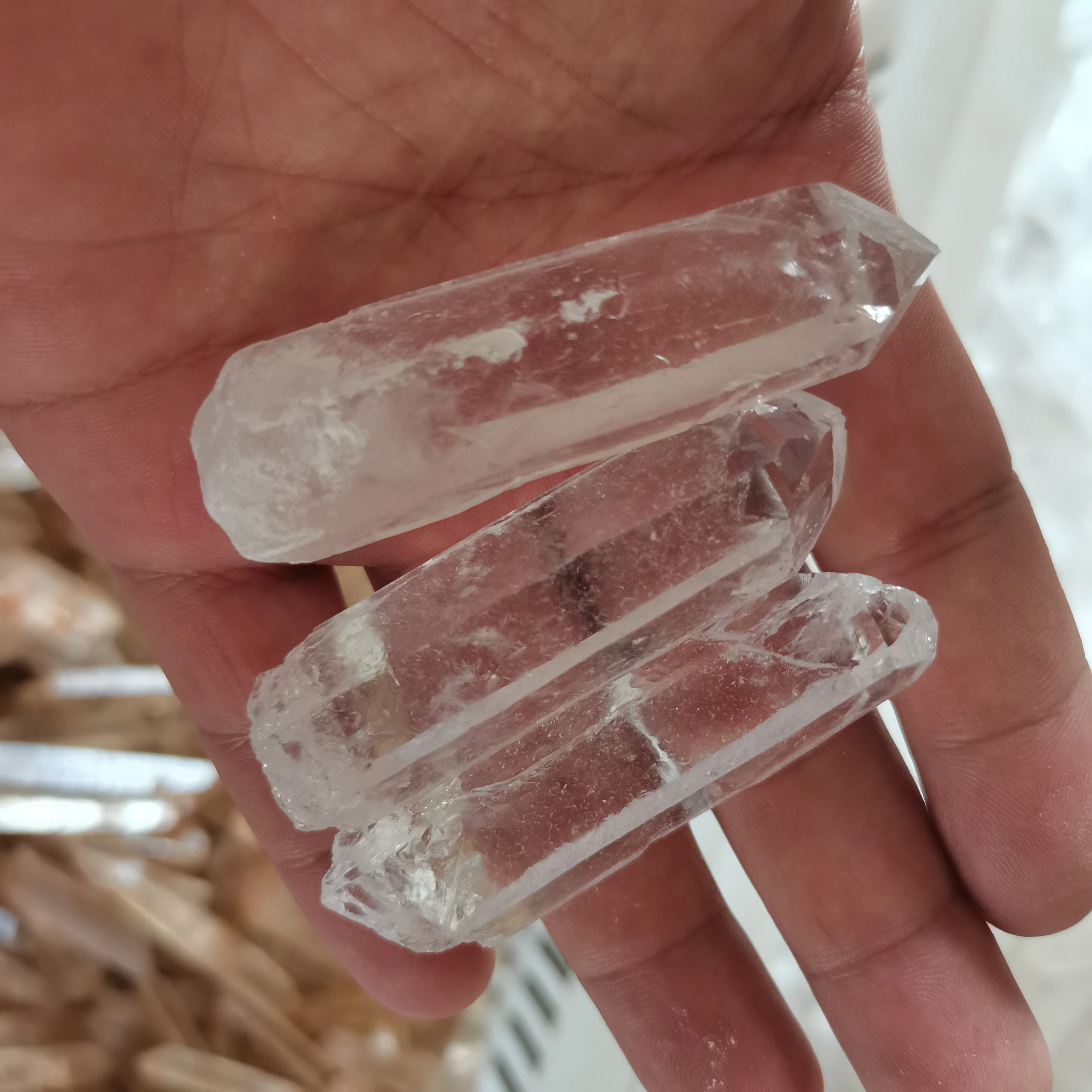 

3PC Rough Natural Raw Clear Quartz White Crystal Rock Stone Points Wands Specimen Restoration Of Reiki Minerals Home Decoration