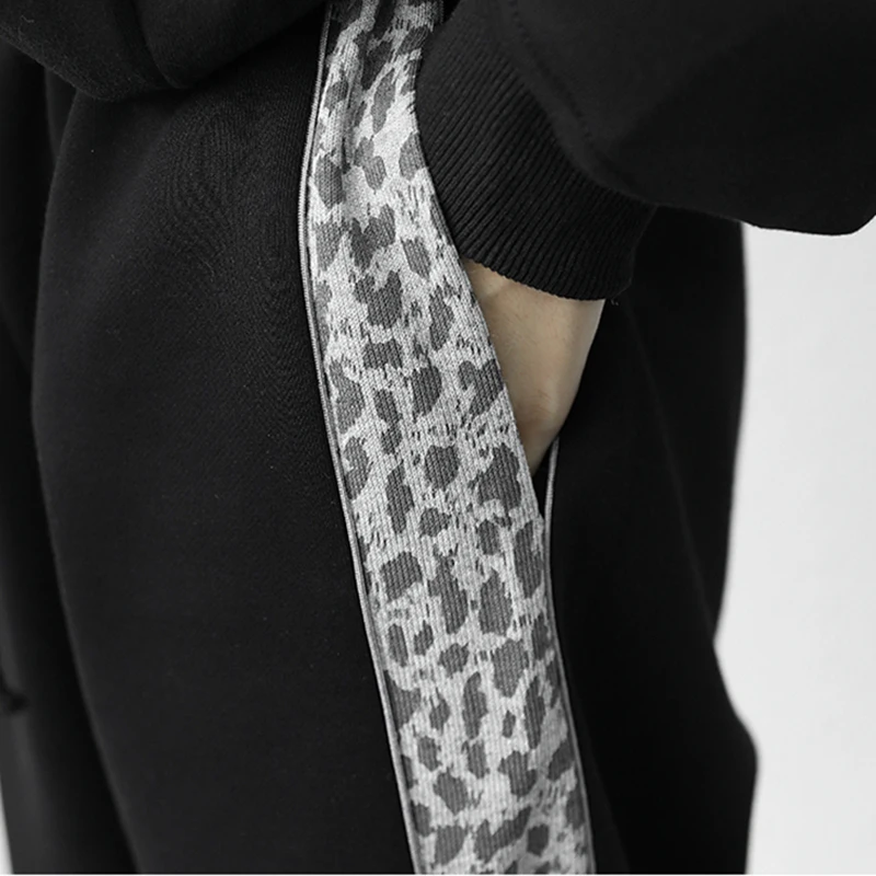 

[EAM] High Elastic Waist Thick Leopard Wide Leg Trousers New Loose Fit Pants Women Fashion Tide Autumn Winter 2021 1DD1689