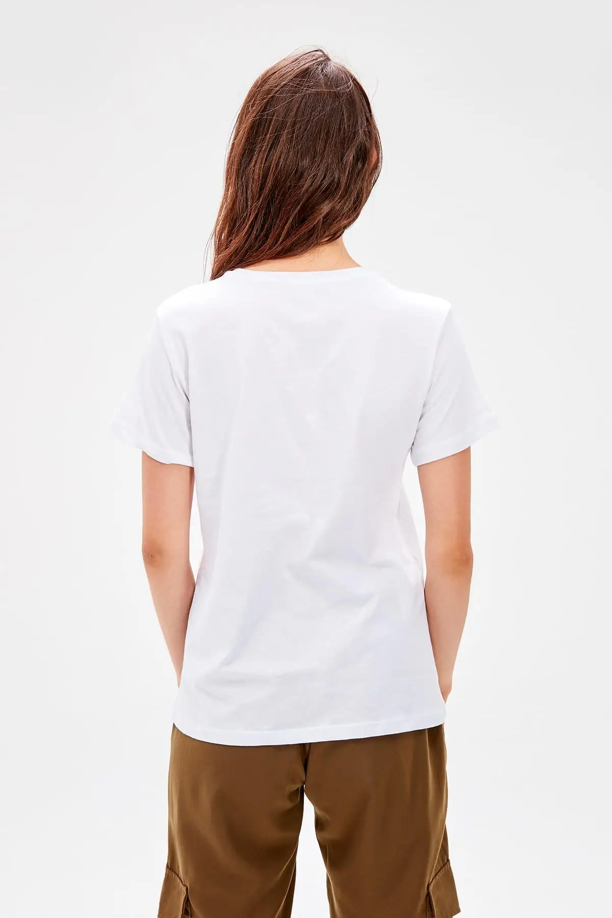 Trendyol белые Базовые Трикотажные футболки TWOAW20TS0034