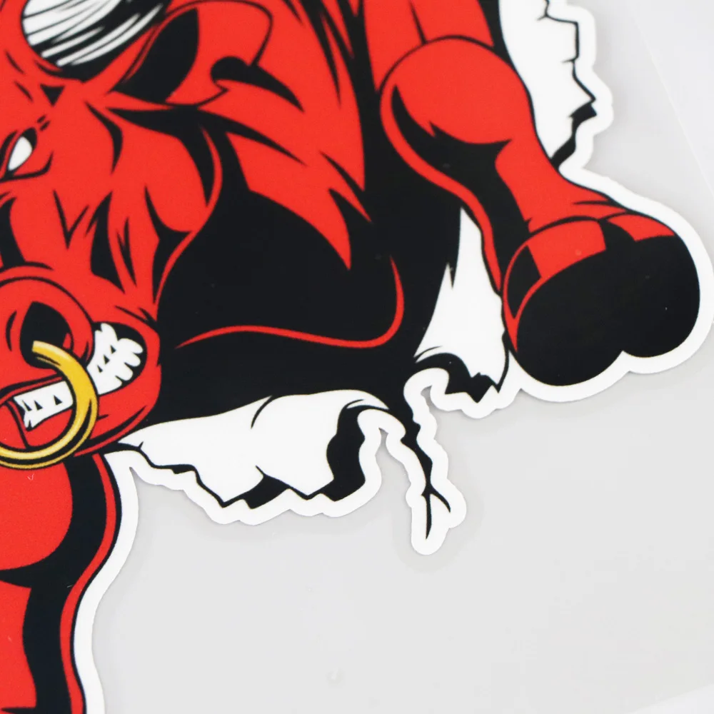 

YOJA 13X15.2CM Animal Strong Red Cow Vinyl Decal Car Sticker Cartoon Decor Art FAshion 19A-0241