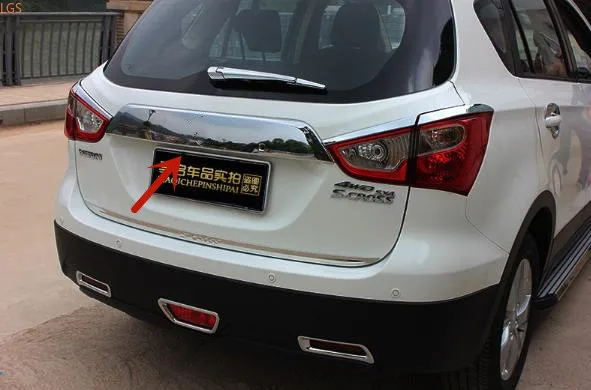 Декоративная полоса на заднюю дверь багажника для Suzuki S-CROSS 2014-2017 АБС-пластик |