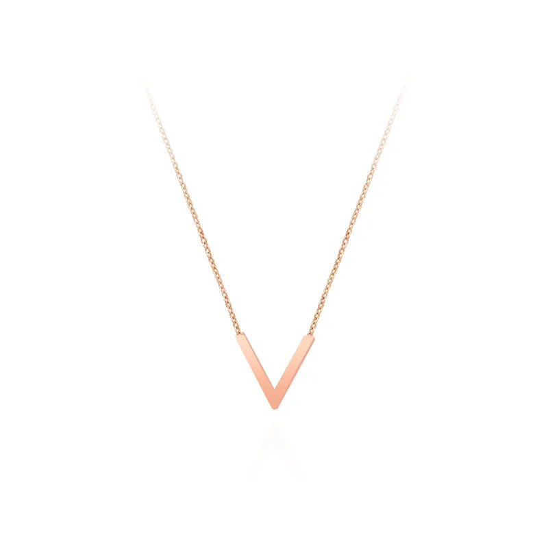 

Simple V letter necklace female clavicular chain temperament titanium steel design sense of a small number of web celebrity ins