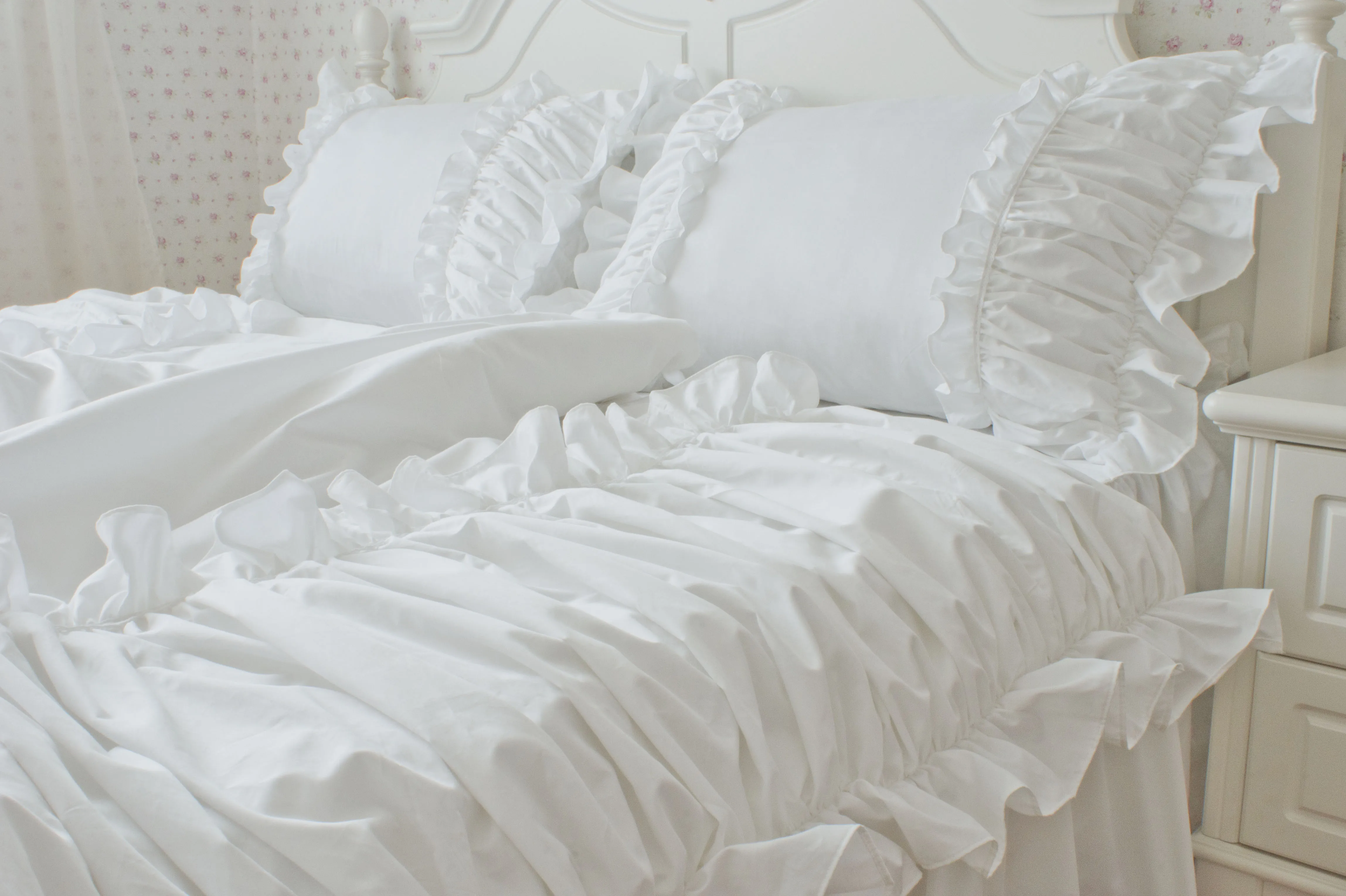 

Luxury cake layers ruffle cotton bedding set white pleated lace duvet cover craft embroidered bedspread pillowcase HM-03W