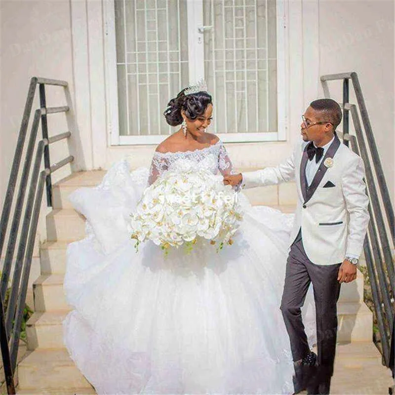 Изготовленные на заказ свадебные платья бальное платье с длинным рукавом