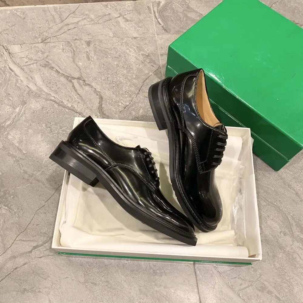 

Luxury Designer Lace Up Women Loafers Round Toe Thick Sole Lazy Shoes Woman British Real Leather Height Increase Single Shoes
